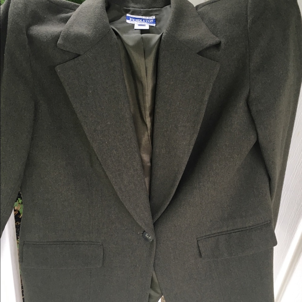 1990’s wool Pendleton suit.  Olive green. Sz 8